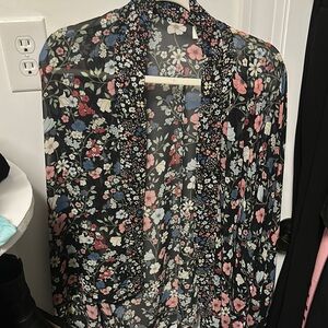 Jessica Simpson Floral Open Front Tunic